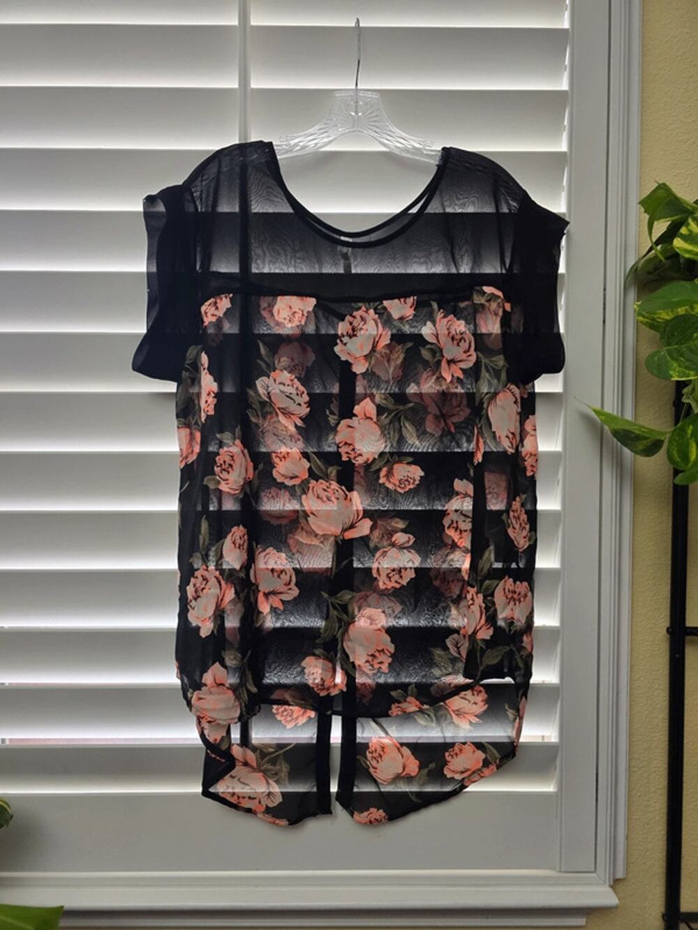 Live 4 Truth Black Floral Sheer Mermaid Tail Plus Size Top 1X